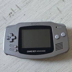 Nintendo Game Boy Advance